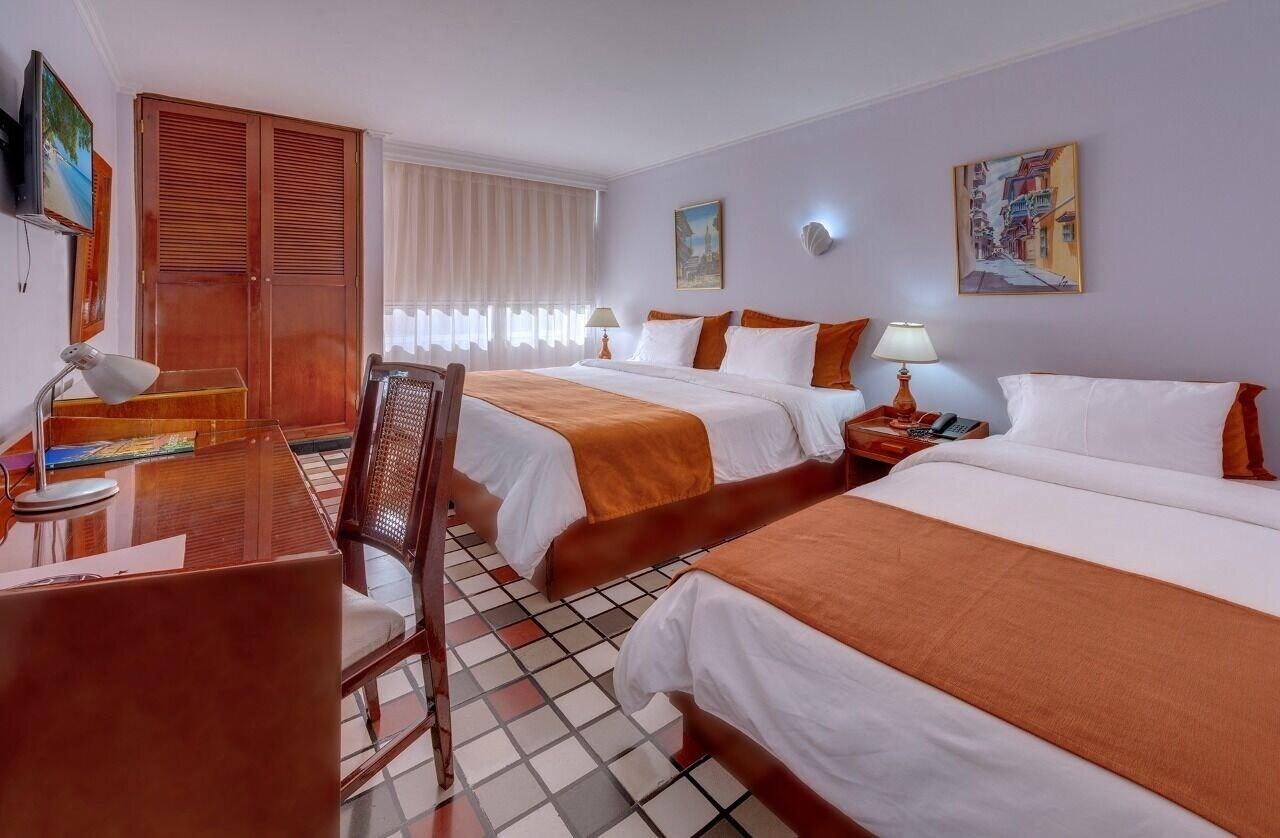 Hotel Bahia Cartagena Екстериор снимка