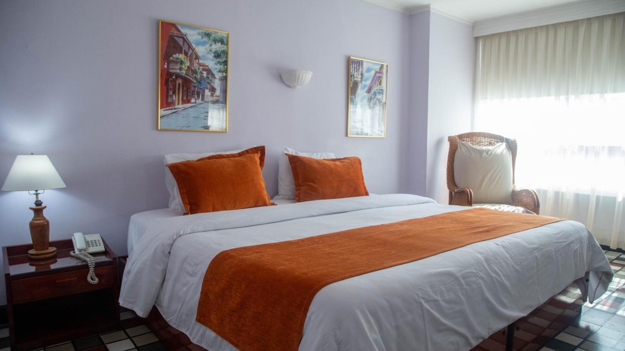 Hotel Bahia Cartagena Екстериор снимка