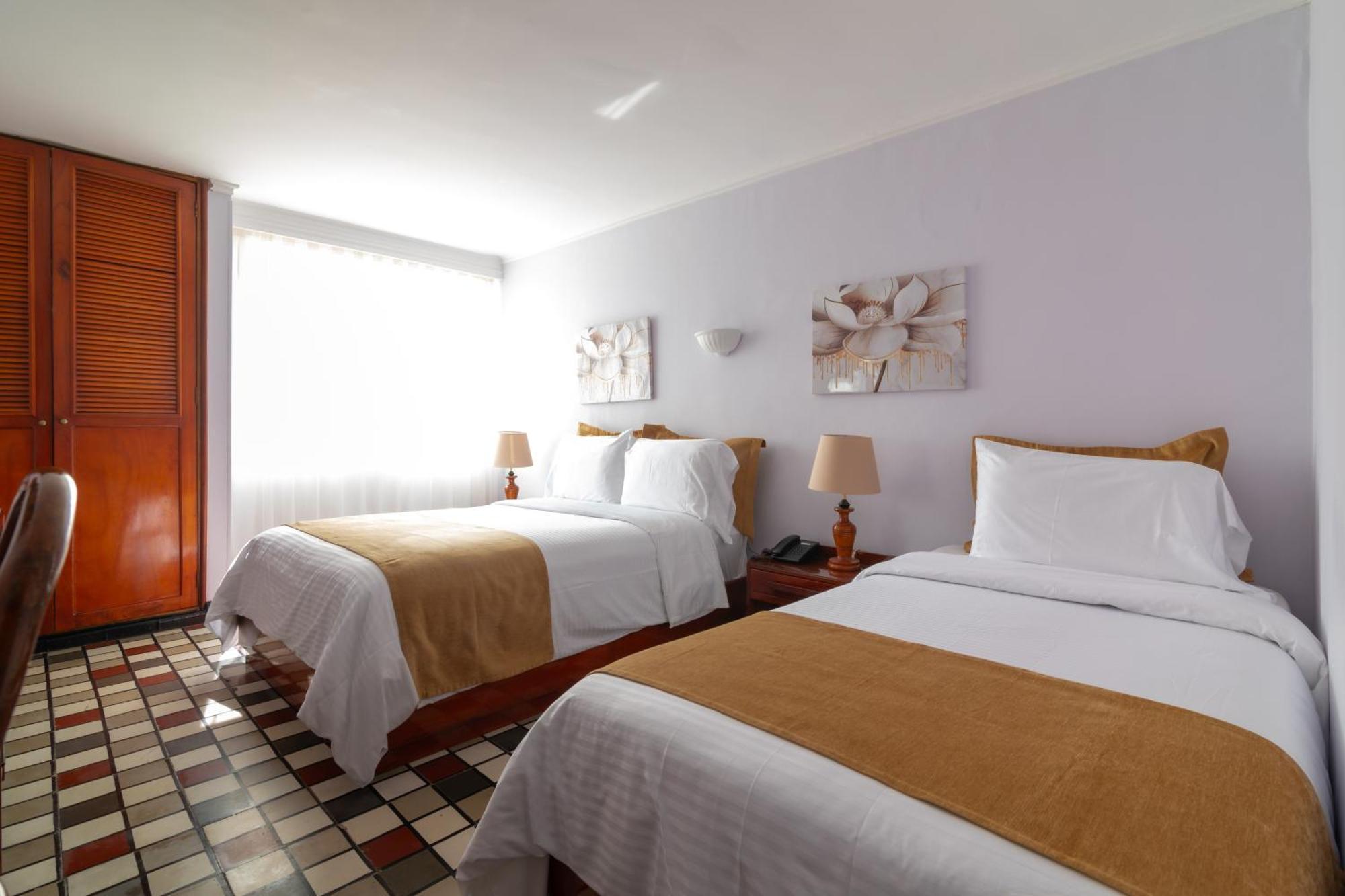 Hotel Bahia Cartagena Екстериор снимка